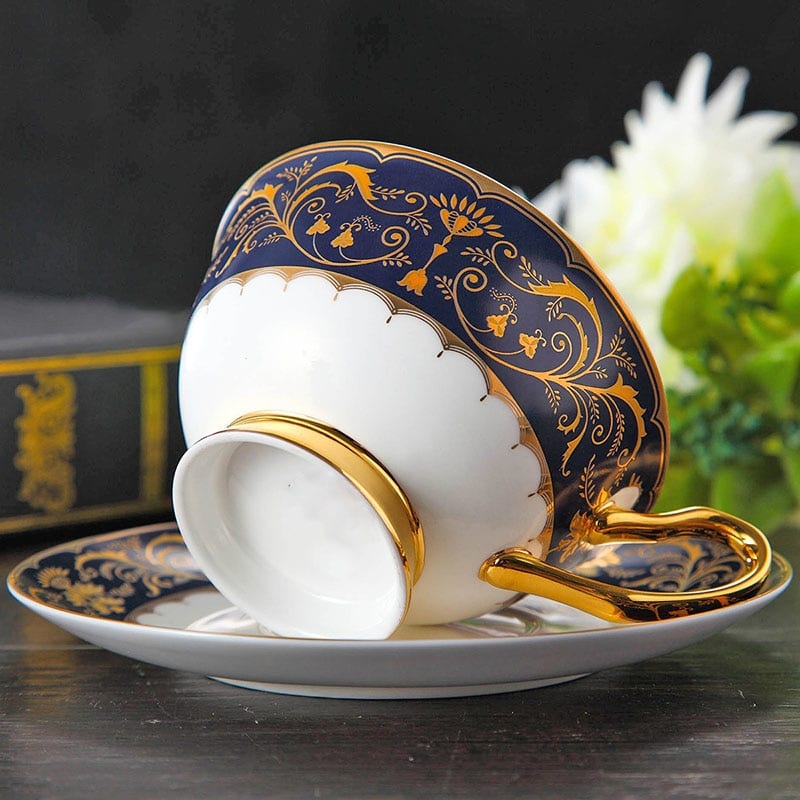 Set of 2 - Royal Classic Design Cups And Saucer Sets | Vaisselle ...